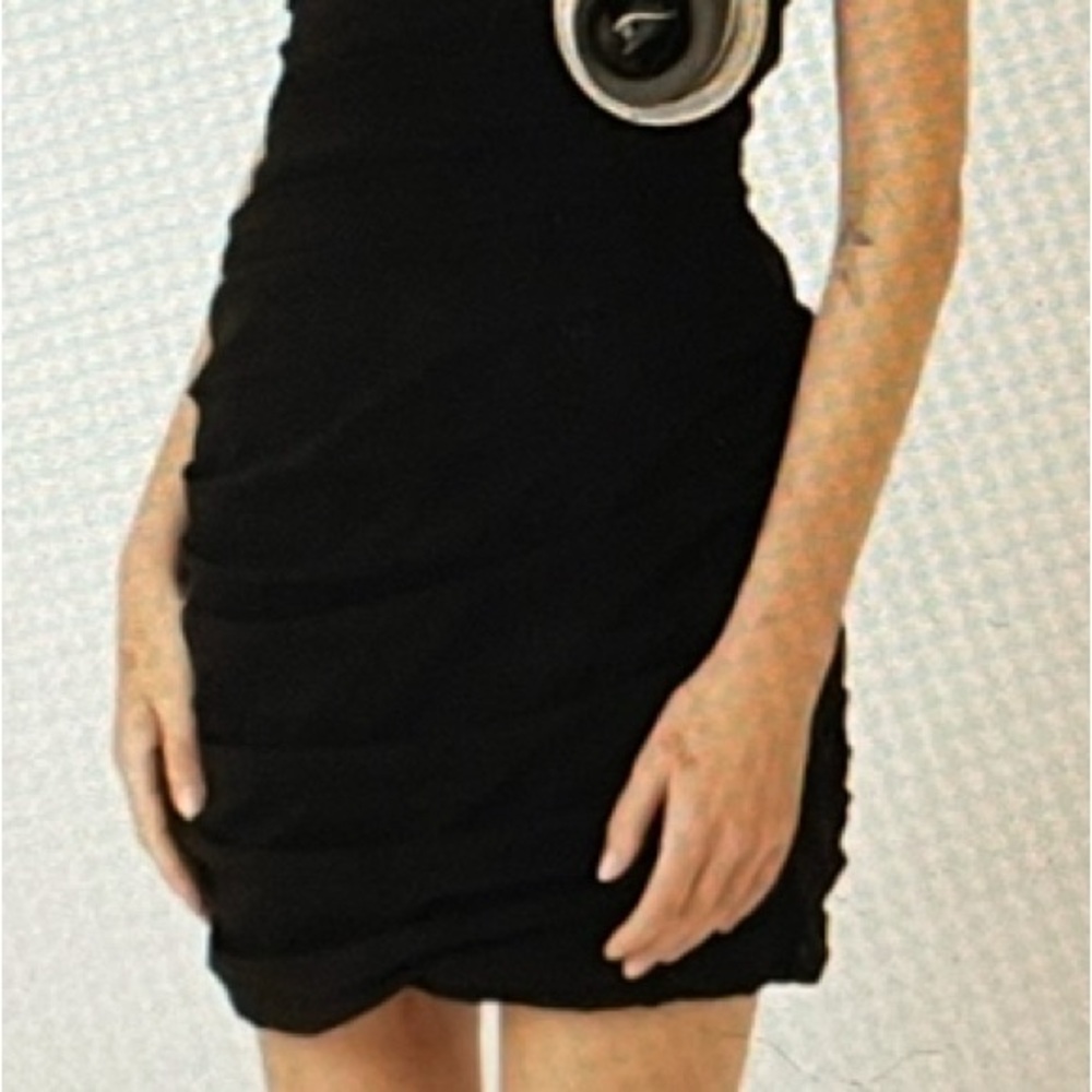 MARCHESA NOTTE EXAGGERATED ROSETTE ONE SHOULDER DRESS- Preowned, mint , sz 10 - Picture 14 of 15